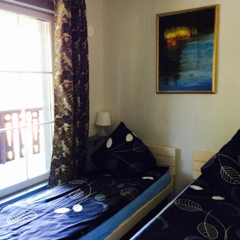 Saules Slenis Hotell Plateliai Exteriör bild